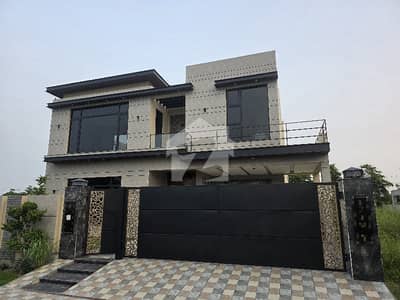 Brand New 1 Kanal 5 Bedrooms House available for sale in DHA phase 07, Y Block, Lahore. Brand New 1 Kanal 5 Bedrooms House available for sale in DHA phase 07, Y Block, Lahore.