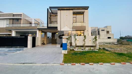 10 Marla House For Rent In DHA Phase 4