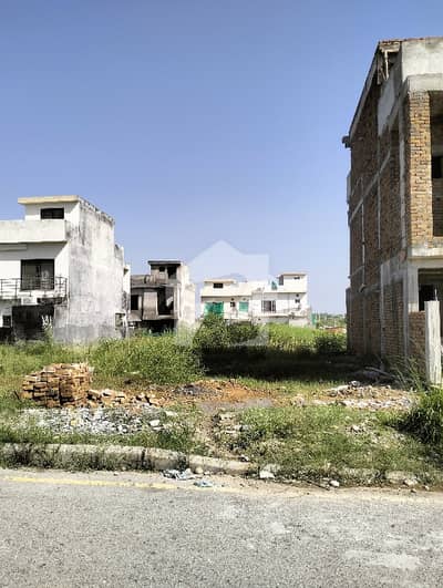 L Block 5Marla Most Prime Location Plot For Sale.