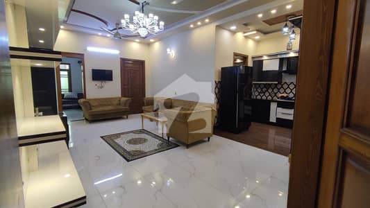 120 YARD G+2 HOUSE 6 BED D/D