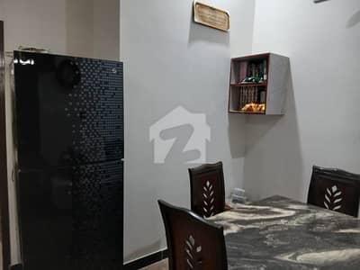 120 yards house available for rent in Saadi garden