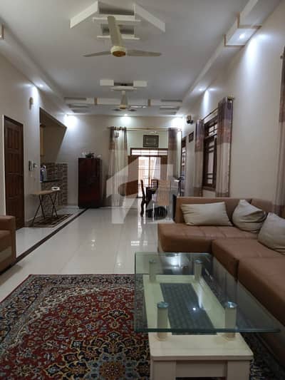3 Bed DD | 2nd Floor | Block 7 Main University Road | Lift | Standby Generator | Reserved Car Parking | Main Road Project | KFC, Bin Hashim, Broadway & More Nearby | 1% Commission Applicable | Fair Deal Associates & Marketing