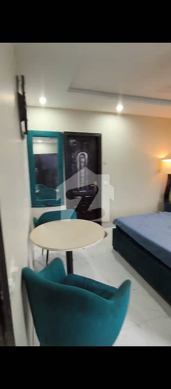 it's a luxury furnished one bed apartment located in the heart of Bahria Town. ideal for family living.