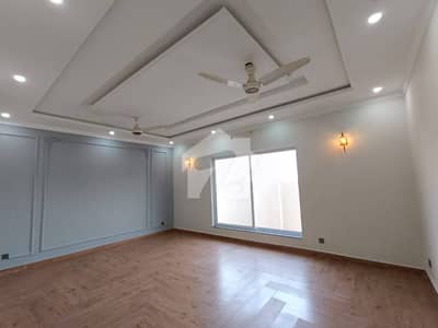 Prime Location 1 Kanal House For Rent __ DHA Phase 5