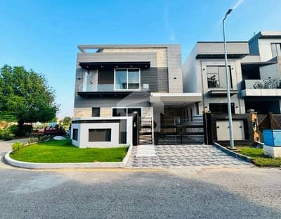 Corner Citi Housing Society House For Sale Sized 7 Marla