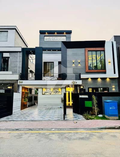 10 MARLA SOLID OWNER BUILT HOUSE IN BAHRIA TOWN SECTOR E AVAILABLE FOR SALE 10 MARLA SOLID OWNER BUILT HOUSE IN BAHRIA TOWN SECTOR E AVAILABLE FOR SALE