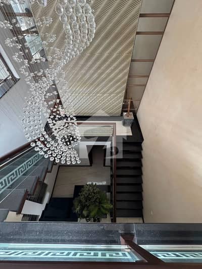 Kanal Beautiful House 5 Beds 6 Baths Semi Furnished At J Block Phase 6