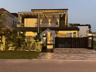 Mazhar Munir 1 Kanal Royal Palace For Sale In Dha Lahore