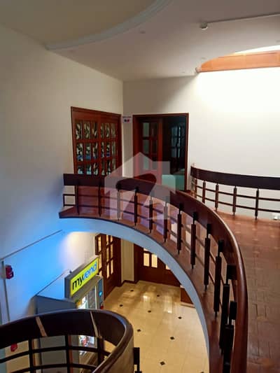 کارساز فیصل کنٹونمنٹ,کینٹ,کراچی میں 11 کمروں کا 2 کنال مکان 15.0 لاکھ میں کرایہ پر دستیاب ہے۔ کارساز فیصل کنٹونمنٹ,کینٹ,کراچی میں 11 کمروں کا 2 کنال مکان 15.0 لاکھ میں کرایہ پر دستیاب ہے۔