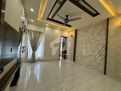 10 Marla Brand New Luxury Upper Portion For Rant Jasmine Block Bahria Town Lahore