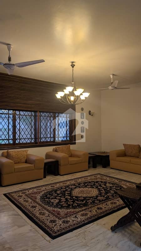 PROPER 2 UNIT HOUSE WITH SEPARATE 2 UNIT PROPER 2 UNIT HOUSE WITH SEPARATE 2 UNIT