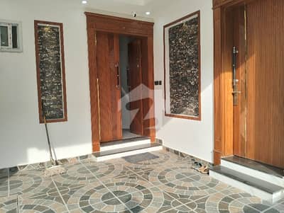 8 Marla Brand New Luxury House Available For Rent Contact