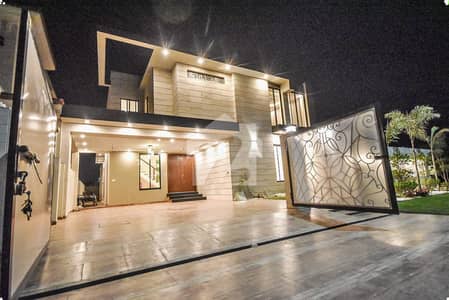 1 KANAL ELEGANT AND FULLY MAINTAINED SUPER HOT LOCATED BUNGALOW IS AVAILABLE IN THE BEST BLOCK OF DHA PHASE 8 LAHORE.