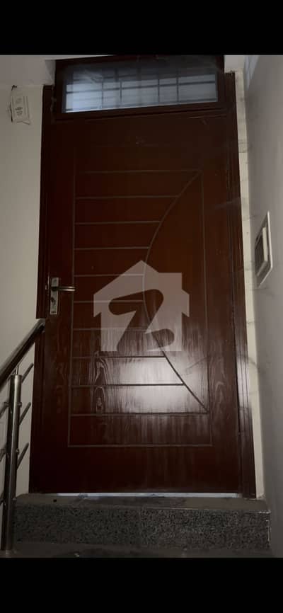 One Bedroom Appartment