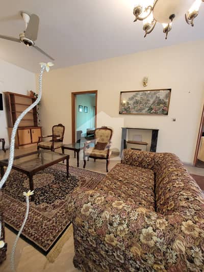 10 marla Lower Portion | 3 Bed | Attached Baths | Gated & Peaceful Society