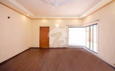 13 Marla Upper Portion Situated In Sui Gas Society Phase 2 For rent