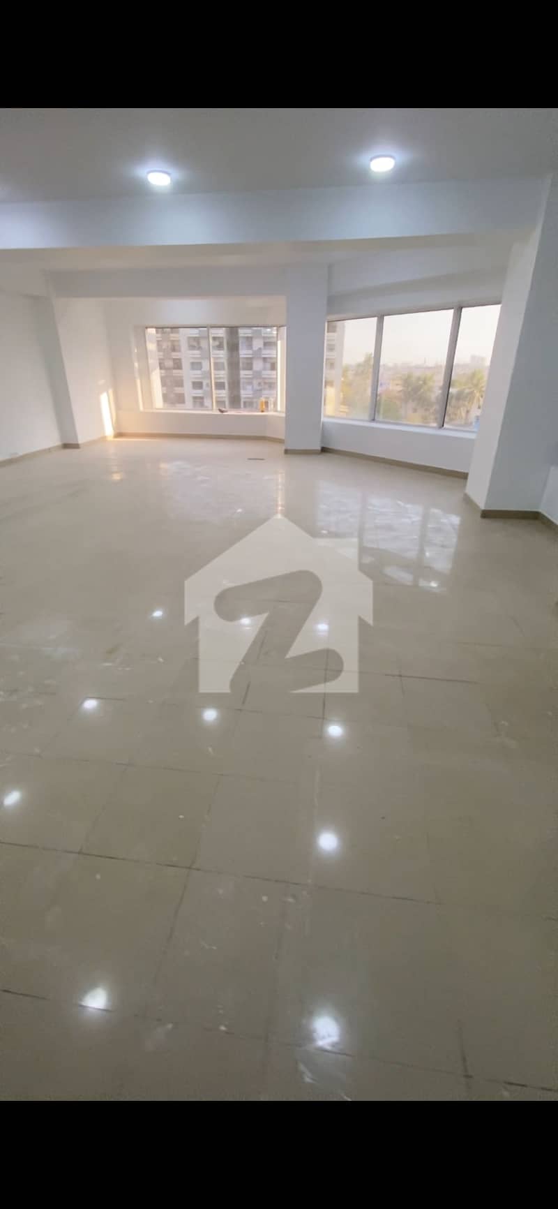 Main Shahra-E-Faisal Office For Rent Main Shahra-E-Faisal Office For Rent
