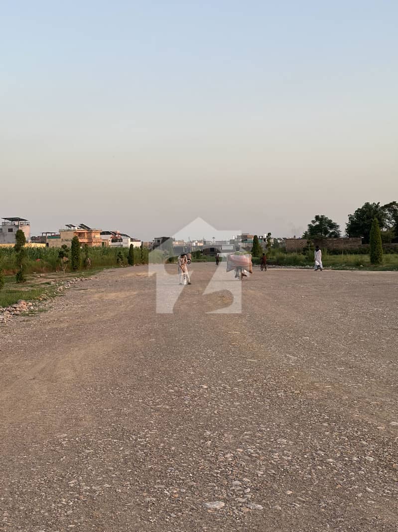 Ideal House Is Available For Sale In Lehtrar Road Ideal House Is Available For Sale In Lehtrar Road