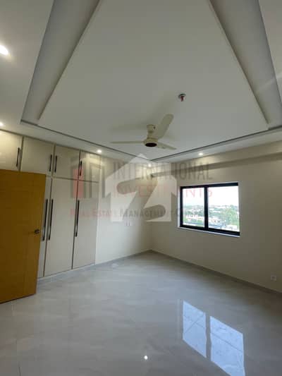 Brand New Luxury Apartment For Rent