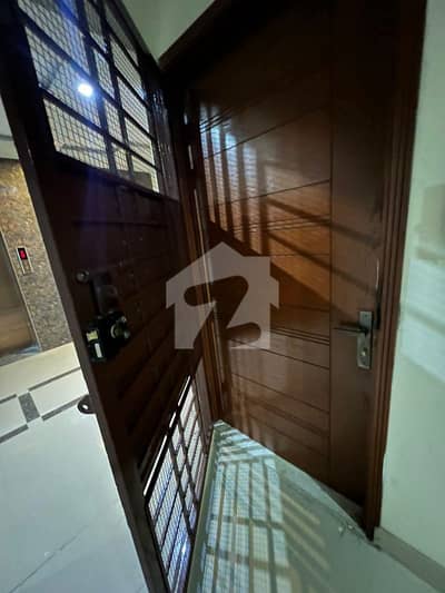 Urgent Sale Portion For Sale 4bed dd University road Johar block 7