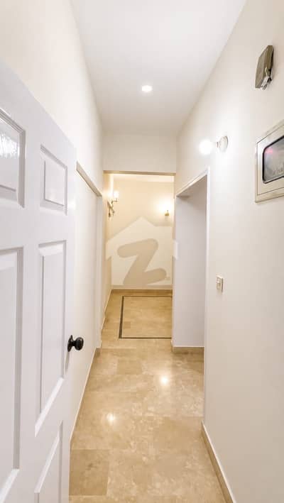 2 bedrooms drawing lounge with attached bathrooms West open 24:7 sweet water,