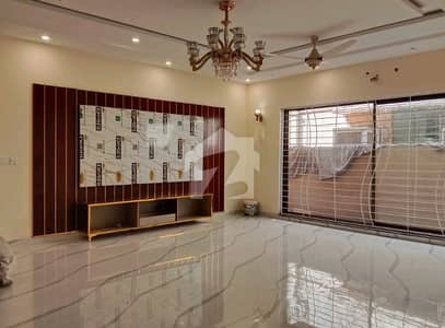 10 Marla House In Beacon House Society Is Available For Rent