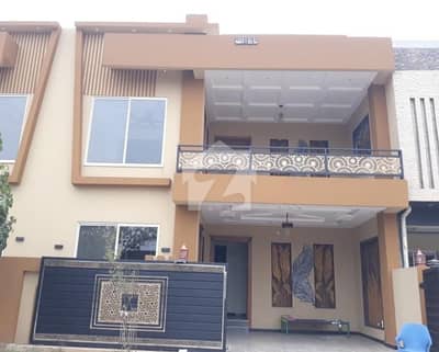 7 Marla Brand New Very Beautiful Hot Location House For Sale In Gulburg Green Islamabad 7 Marla Brand New Very Beautiful Hot Location House For Sale In Gulburg Green Islamabad