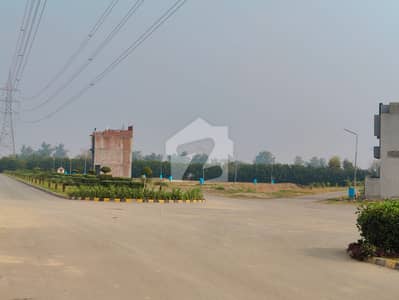 5 MARLA COMMERCIAL C BLOCK WITH POSSESSION PLOT 5 MARLA COMMERCIAL C BLOCK WITH POSSESSION PLOT