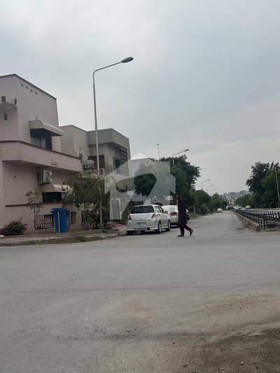 1 Kanal Residential Plot For Sale Overseas-5