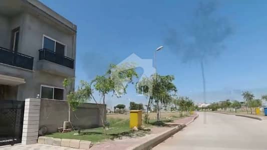 بحریہ ٹاؤن فیز 8 - ہل ٹاپ کمرشل بحریہ ٹاؤن فیز 8,بحریہ ٹاؤن راولپنڈی,راولپنڈی میں 5 مرلہ کمرشل پلاٹ 2.9 کروڑ میں برائے فروخت۔ بحریہ ٹاؤن فیز 8 - ہل ٹاپ کمرشل بحریہ ٹاؤن فیز 8,بحریہ ٹاؤن راولپنڈی,راولپنڈی میں 5 مرلہ کمرشل پلاٹ 2.9 کروڑ میں برائے فروخت۔