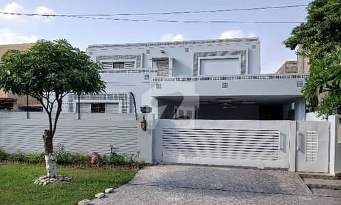 1 Kanal Well maintained proper Double unit Owner Build Bungalow In Sui Gas Society Ph1 1 Kanal Well maintained proper Double unit Owner Build Bungalow In Sui Gas Society Ph1