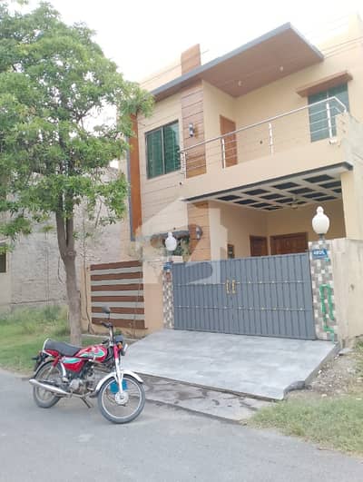 Fair-Priced 5 Marla House Available In Wapda City - Block L