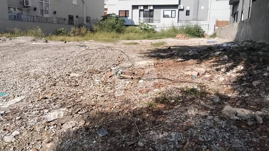 E-11/3 Residential Plot Sized 4500 Square Feet