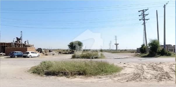 I-15/2 Residential Plot Sized 1800 Square Feet