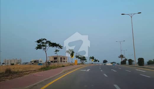 500sq yd Plot FOR SALE, at Main Jinnah Avenue, Facing ALI VILLA and Theme Park at Bahria Town Karachi Prime Location 500sq yd Plot FOR SALE, at Main Jinnah Avenue, Facing ALI VILLA and Theme Park at Bahria Town Karachi Prime Location