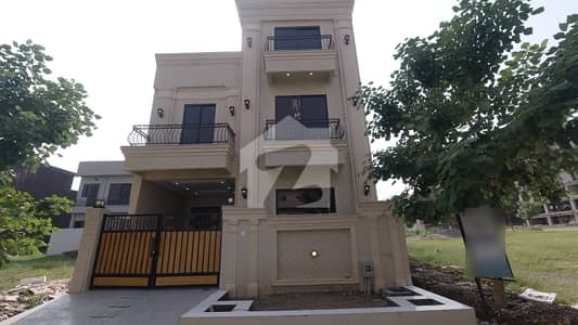 House Sized 5 Marla In Faisal Margalla City House Sized 5 Marla In Faisal Margalla City