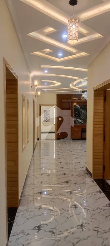 Reserve A House Of 10 Marla Now In Top City 1 - Block D