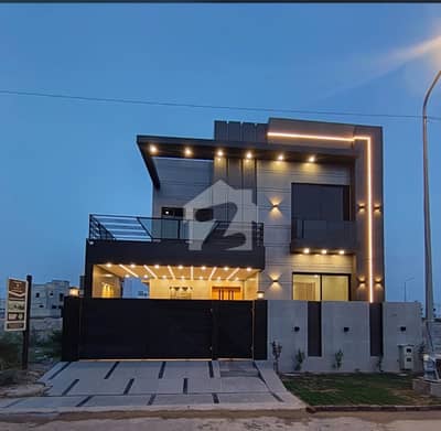 Prime Location 10 Marla House Is Available In Affordable Price In DHA Phase 1 - Sector B1 Prime Location 10 Marla House Is Available In Affordable Price In DHA Phase 1 - Sector B1