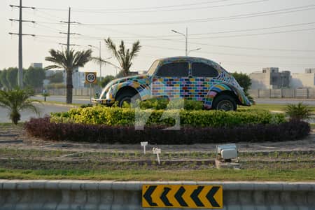 بحریہ آرچرڈ لاہور میں 5 مرلہ رہائشی پلاٹ 56.0 لاکھ میں برائے فروخت۔