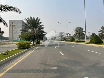 10 Marla Mail Location Plot for Sale in Bahria Orchard Lahore