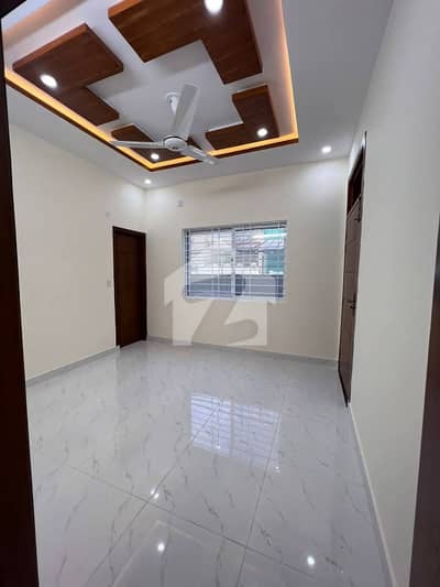 Prime Location 1800 Square Feet House Is Available For Sale In PHAF Officers Residencia Prime Location 1800 Square Feet House Is Available For Sale In PHAF Officers Residencia