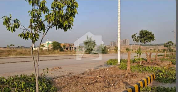 ڈی ایچ اے ڈیفینس فیز 5 ڈی ایچ اے ڈیفینس,اسلام آباد میں 1 کنال رہائشی پلاٹ 3.6 کروڑ میں برائے فروخت۔ ڈی ایچ اے ڈیفینس فیز 5 ڈی ایچ اے ڈیفینس,اسلام آباد میں 1 کنال رہائشی پلاٹ 3.6 کروڑ میں برائے فروخت۔