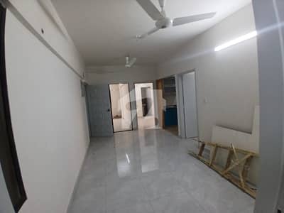 Prime Location Flat For Sale In Karachi