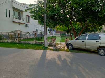 5 MARLA PLOT FOR SALE