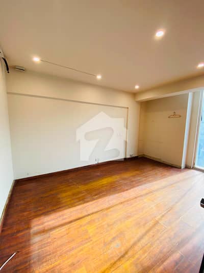 ITTEHAD MAIN ROAD OFFICE FLOOR AVAILABLE FOR SALE