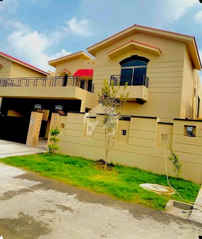 17-Marla 5-Bedroom's Tile Flooring (Brigadier House) For Sale | Askari 10 Lahore Cantt | @nusratestate 17-Marla 5-Bedroom's Tile Flooring (Brigadier House) For Sale | Askari 10 Lahore Cantt | @nusratestate