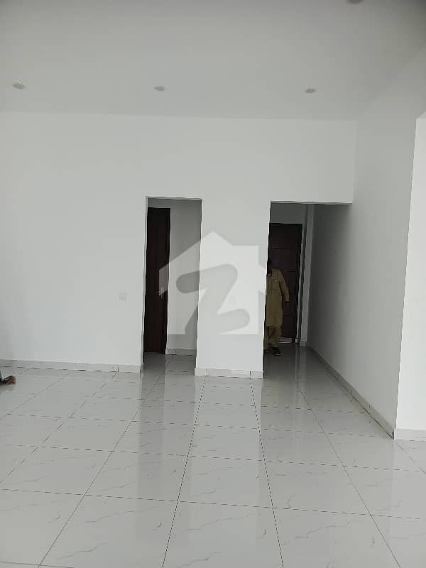 ڈی ایچ اے فیز 8 ڈی ایچ اے ڈیفینس,کراچی میں 3 کمروں کا 6 مرلہ مکان 4.75 کروڑ میں برائے فروخت۔ ڈی ایچ اے فیز 8 ڈی ایچ اے ڈیفینس,کراچی میں 3 کمروں کا 6 مرلہ مکان 4.75 کروڑ میں برائے فروخت۔