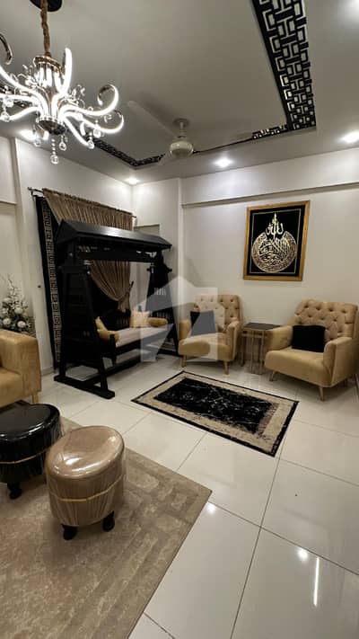 1600 sq feet Flat for sale Main khalid bin waleed road.