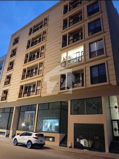 Branded 3BEDROOM Apartment Ready For Possession Huge Lounge BackUp Generator Best for Investment & Living. . SALE