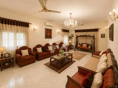 550 Sq. Yards Rear Bungalow for Sale at DHA Phase 5.